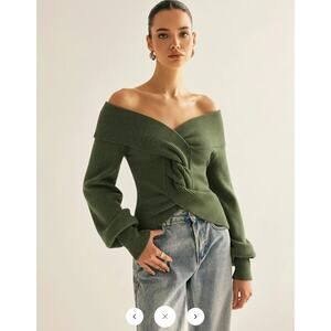 Commense Off-Shoulder Twist Knit Top Sz L